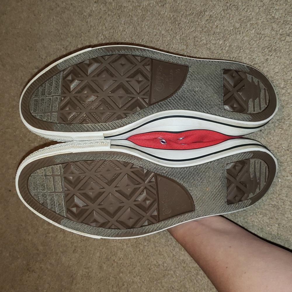 Classic mens red & white Converse All Star sneakers. Mens sz 10, Women's 12. - Picture 8 of 13